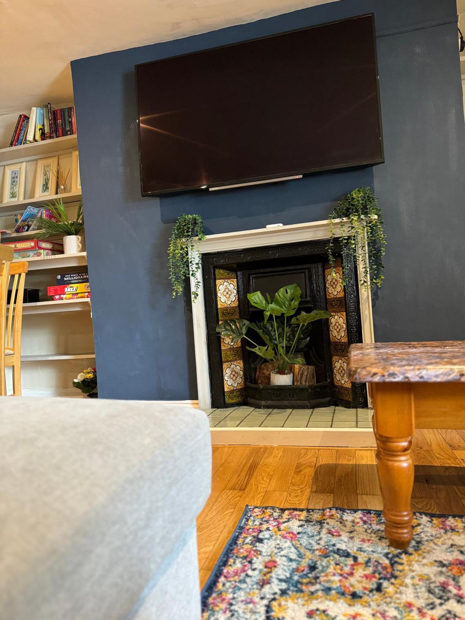 Beautiful Townhouse Next To Royal Victoria Park And Botanical Gardens Within Easy Walking Distance To Bath City Centre Экстерьер фото