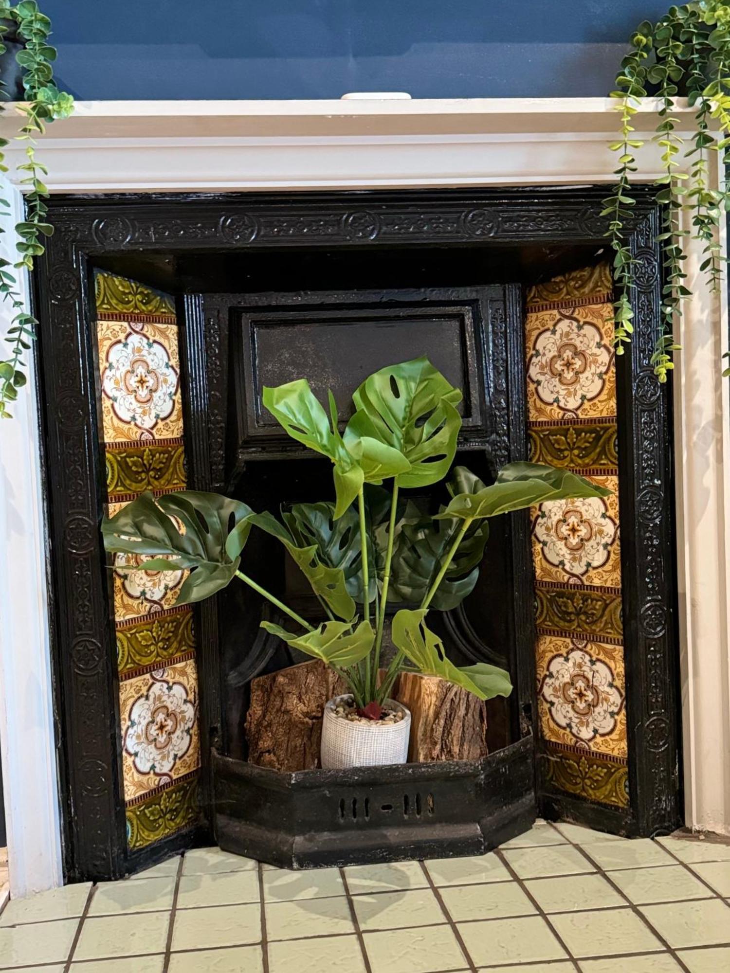 Beautiful Townhouse Next To Royal Victoria Park And Botanical Gardens Within Easy Walking Distance To Bath City Centre Экстерьер фото