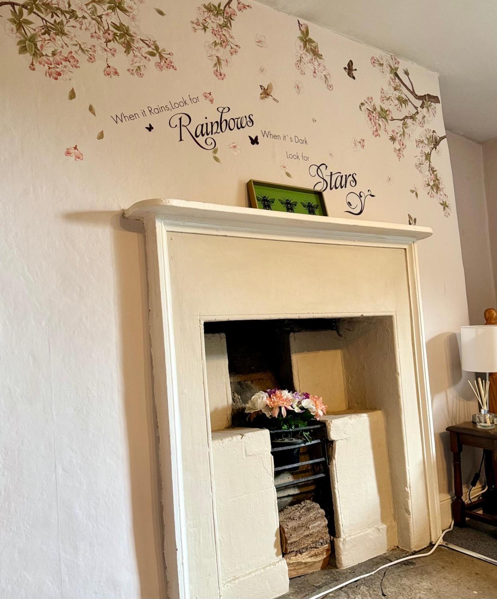 Beautiful Townhouse Next To Royal Victoria Park And Botanical Gardens Within Easy Walking Distance To Bath City Centre Экстерьер фото
