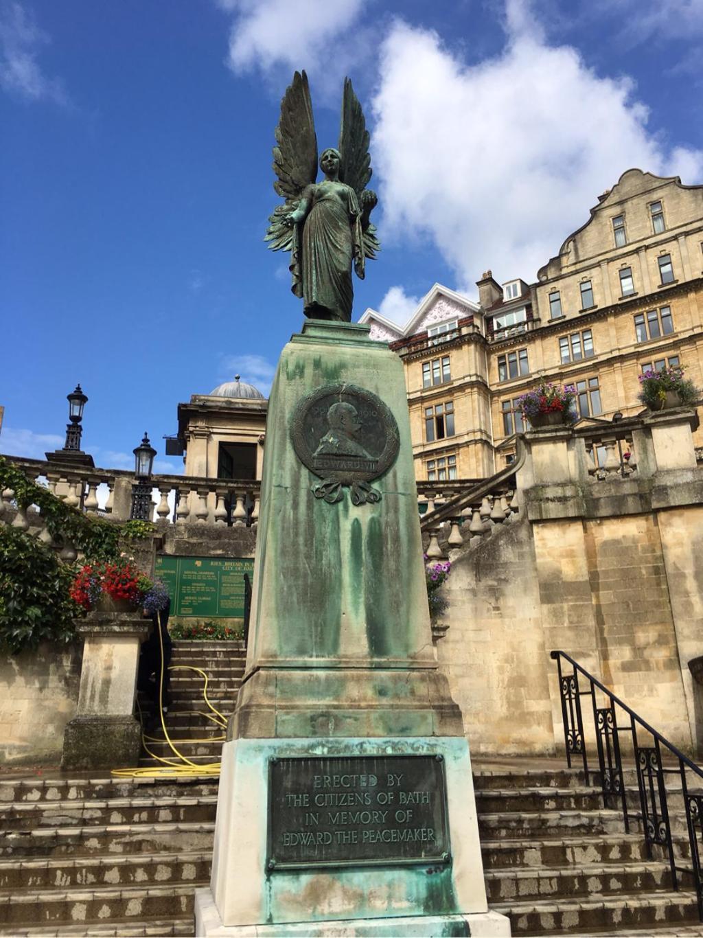 Beautiful Townhouse Next To Royal Victoria Park And Botanical Gardens Within Easy Walking Distance To Bath City Centre Экстерьер фото